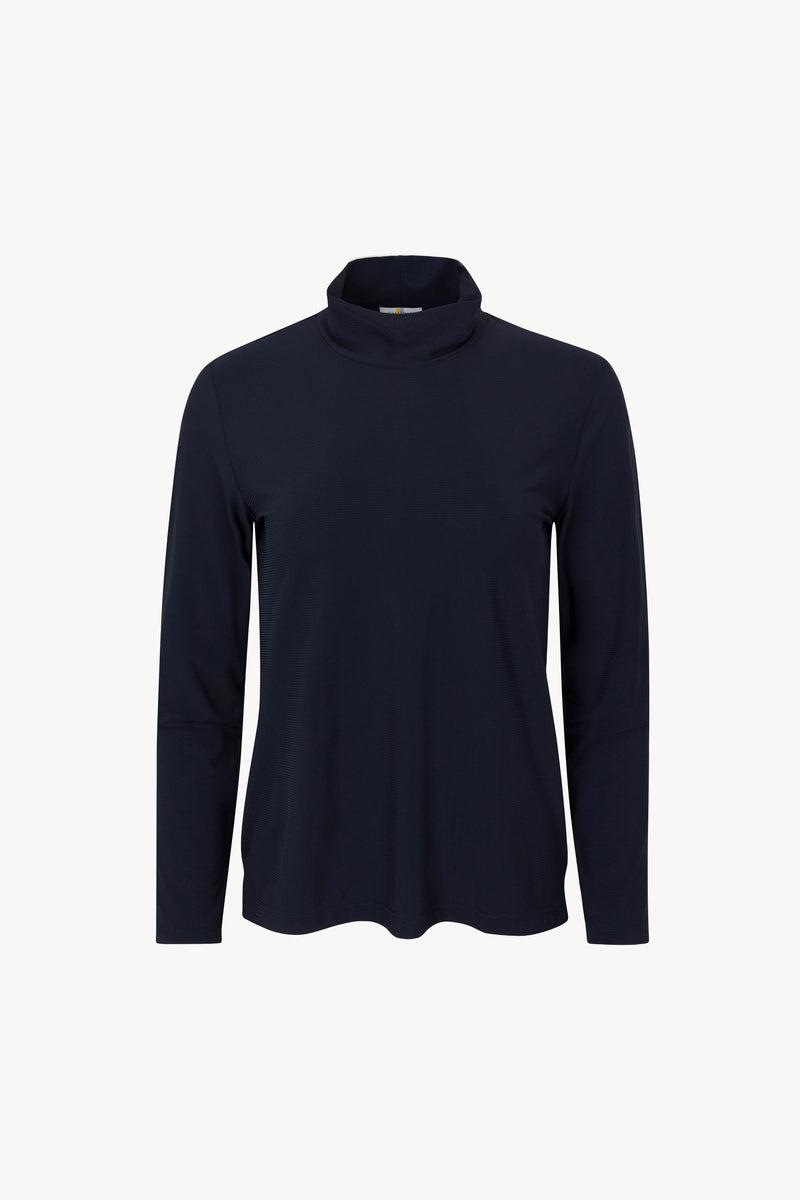 The Lightweight Tech Rib Turtleneck